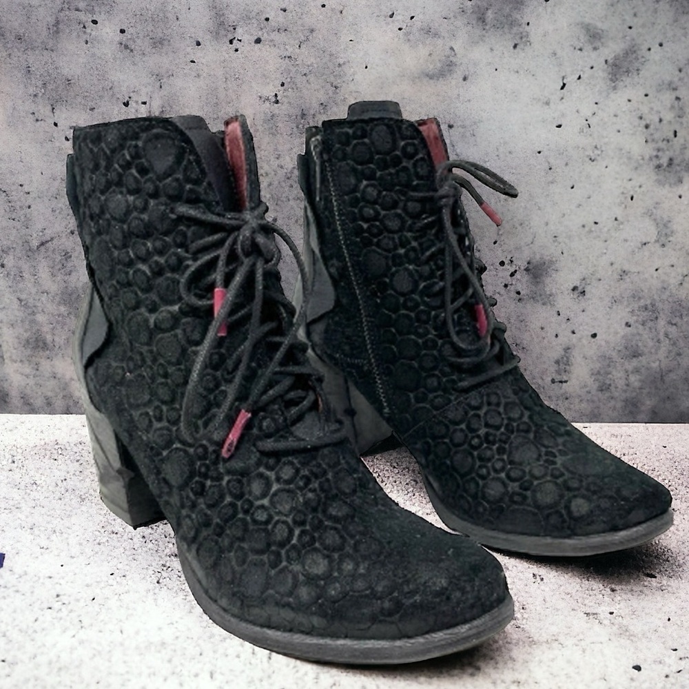 Papucei Black Dotted Burnished Suede and Leather Heeled Lace Up Booties Size 39